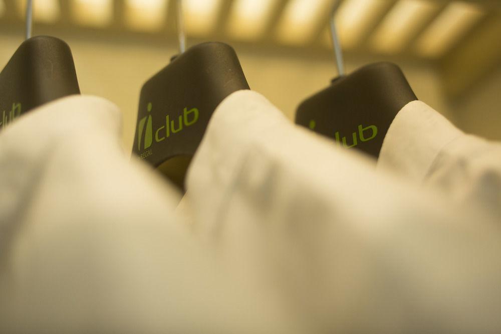 Iclub Sheung Wan Hotel Хонконг Екстериор снимка