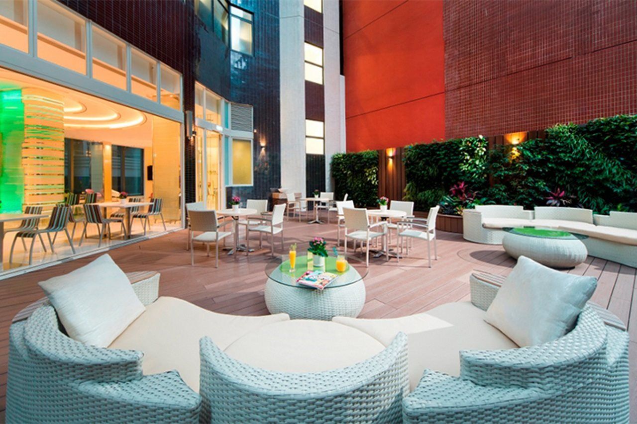 Iclub Sheung Wan Hotel Хонконг Екстериор снимка